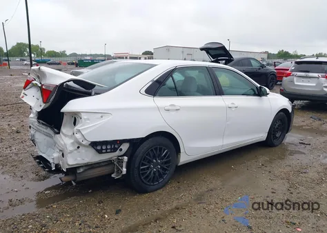 2015 Toyota Camry Le из США, поврежденный, VIN 4T1BF1FK3FU039457